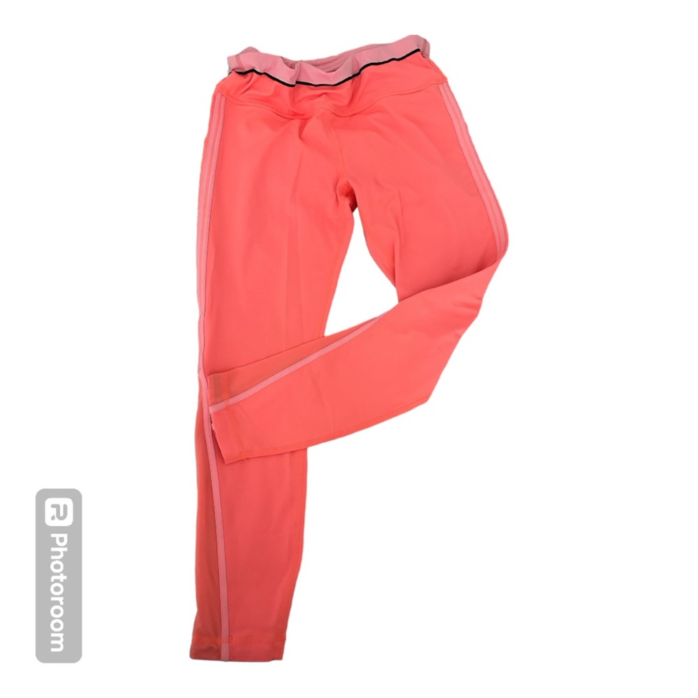 Lululemon leggings. EUC. Size 8.